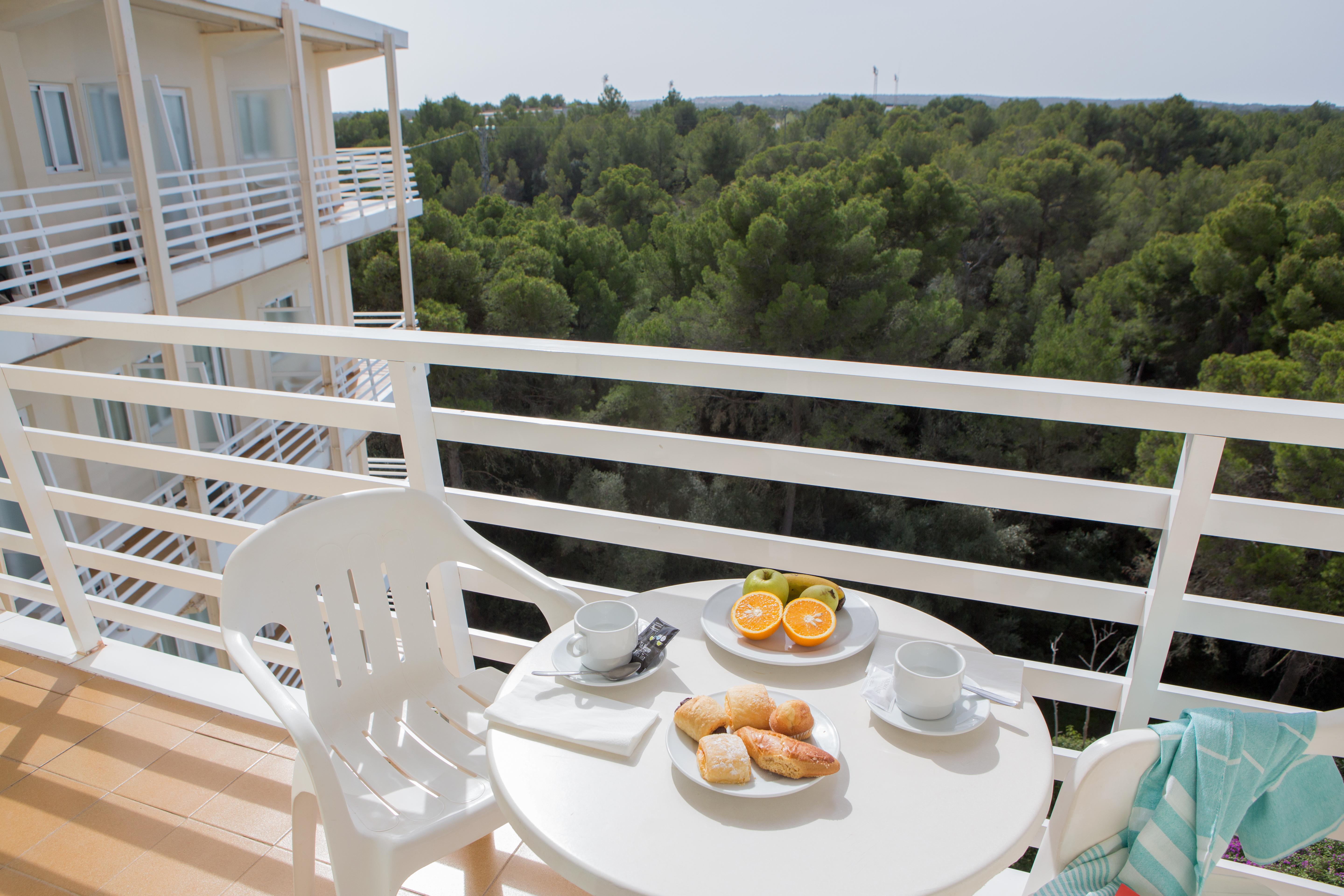 Alea Hotel 3*